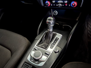 Audi A3 Sportback 30TFSI S line - Image 2