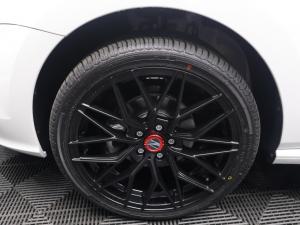 Volkswagen Polo Vivo hatch 1.4 Life - Image 7