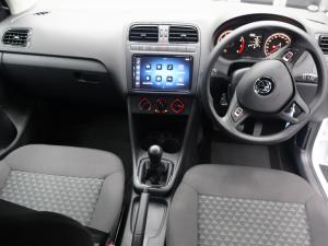 Volkswagen Polo Vivo hatch 1.4 Life - Image 8