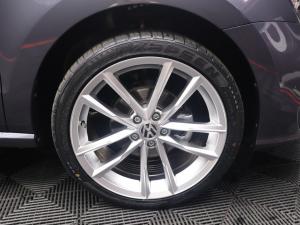 Volkswagen Polo Vivo hatch 1.4 Life - Image 7