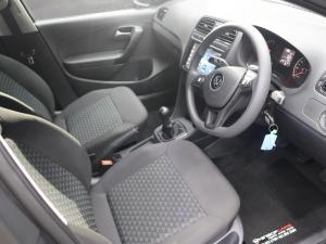 Volkswagen Polo Vivo hatch 1.4 Life - Image 9