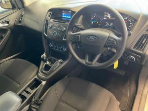 Ford Focus hatch 1.0T Ambiente - Image 12