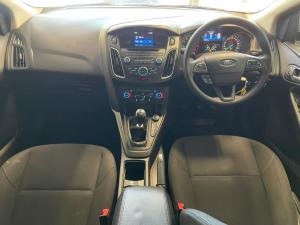 Ford Focus hatch 1.0T Ambiente - Image 7