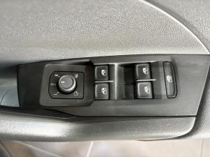 Volkswagen T-Cross 1.0TSI Life - Image 9