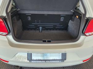 Volkswagen Polo Vivo hatch 1.6 Style - Image 7