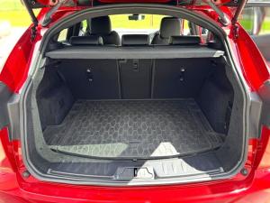 Jaguar E-Pace D200 AWD R-Dynamic Black - Image 15