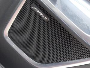 Jaguar E-Pace D200 AWD R-Dynamic Black - Image 16