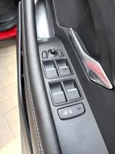 Jaguar E-Pace D200 AWD R-Dynamic Black - Image 17