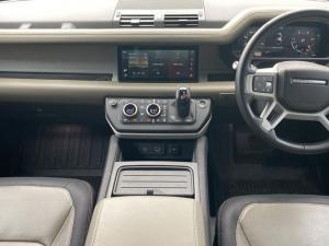 Land Rover Defender 110 D300 X-Dynamic HSE - Image 10