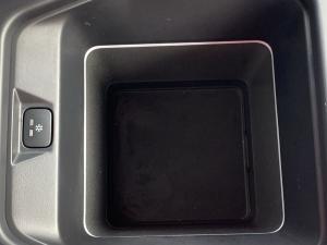 Land Rover Defender 110 D300 X-Dynamic HSE - Image 22