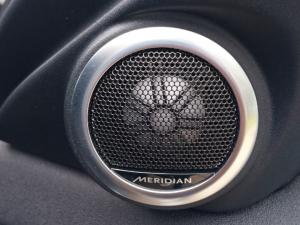 Land Rover Range Rover Evoque D200 R-Dynamic SE - Image 16