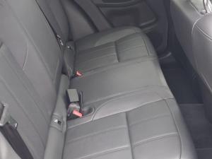 Land Rover Range Rover Evoque D200 R-Dynamic SE - Image 24