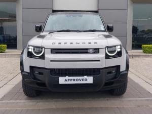 Land Rover Defender 110 D350 X-Dynamic HSE - Image 3