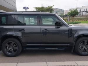 Land Rover Defender 110 D250 X-Dynamic SE - Image 3