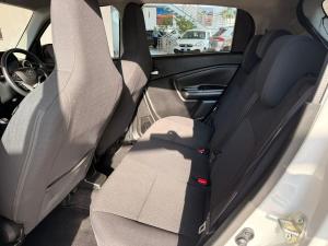 Toyota Vitz 1.0 XR manual - Image 14