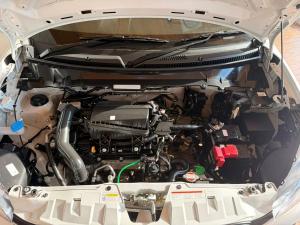 Toyota Vitz 1.0 XR manual - Image 21