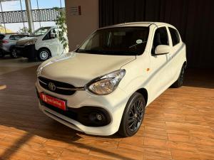 Toyota Vitz 1.0 XR manual - Image 3