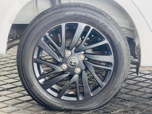 Toyota Vitz 1.0 XR manual - Image 33