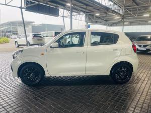 Toyota Vitz 1.0 XR manual - Image 4