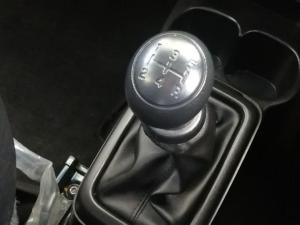 Suzuki S-Presso 1.0 GL manual - Image 15