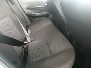 Suzuki Swift 1.2 GL - Image 9