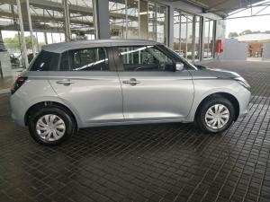 Suzuki Swift 1.2 GL - Image 7