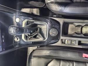 Volkswagen T-Roc 2.0TSI 4Motion R-Line - Image 11