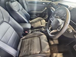 Volkswagen T-Roc 2.0TSI 4Motion R-Line - Image 13