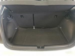 Volkswagen Polo hatch 1.0TSI Life manual - Image 10