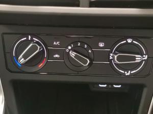 Volkswagen Polo hatch 1.0TSI Life manual - Image 17