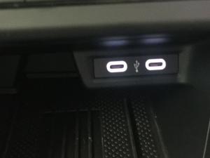 Volkswagen Polo hatch 1.0TSI Life manual - Image 22