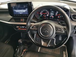 Suzuki Swift 1.2 GLX auto - Image 13