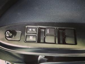 Toyota Starlet 1.4 XS auto - Image 16