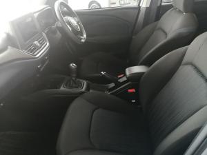 Suzuki Baleno 1.5 GL manual - Image 14
