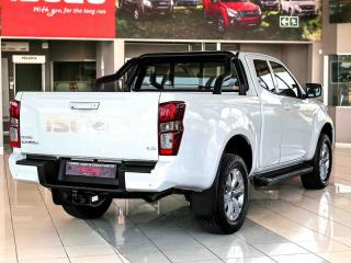 Isuzu D-Max 1.9TD Extended cab LS manual