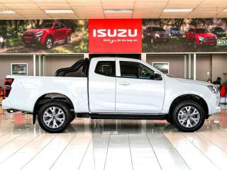 Isuzu D-Max 1.9TD Extended cab LS manual