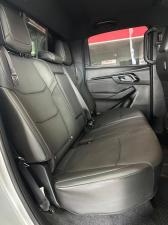 Isuzu D-Max 3.0TD double cab V-Cross 4x4 - Image 29