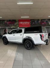 Isuzu D-Max 3.0TD double cab V-Cross 4x4 - Image 48