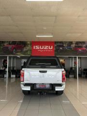 Isuzu D-Max 3.0TD double cab V-Cross 4x4
