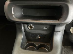 Citroen C3 1.2T Shine - Image 34