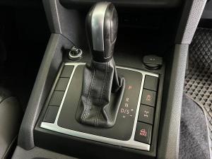 Volkswagen Amarok 2.0BiTDI double cab Highline 4Motion auto - Image 16