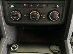 Volkswagen Amarok 2.0BiTDI double cab Highline 4Motion auto - Image 17