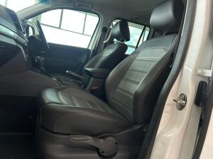 Volkswagen Amarok 2.0BiTDI double cab Highline 4Motion auto - Image 26