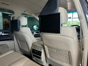 Toyota Land Cruiser 200 4.5D-4D V8 VX-R - Image 25