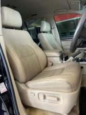 Toyota Land Cruiser 200 4.5D-4D V8 VX-R - Image 27