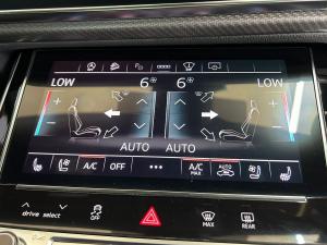 Audi RSQ8 quattro - Image 17