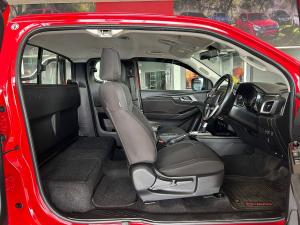 Isuzu D-Max 3.0TD Extended cab LSE - Image 22