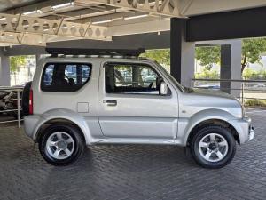 Suzuki Jimny 1.3 - Image 8