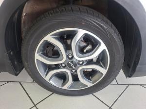 Kia Picanto 1.2 X-Line manual - Image 17