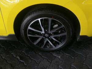 Suzuki Swift 1.4T Sport auto - Image 9